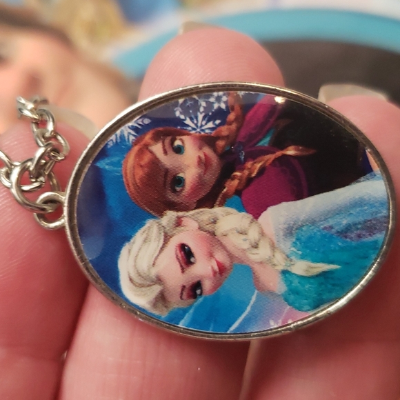 DISNEY FROZEN BUNDLE 5Pieces - Picture 4 of 15